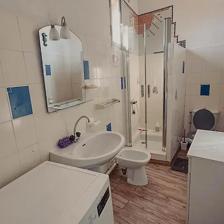 Saint Pierre La Mer - Yuccas Appartement *
